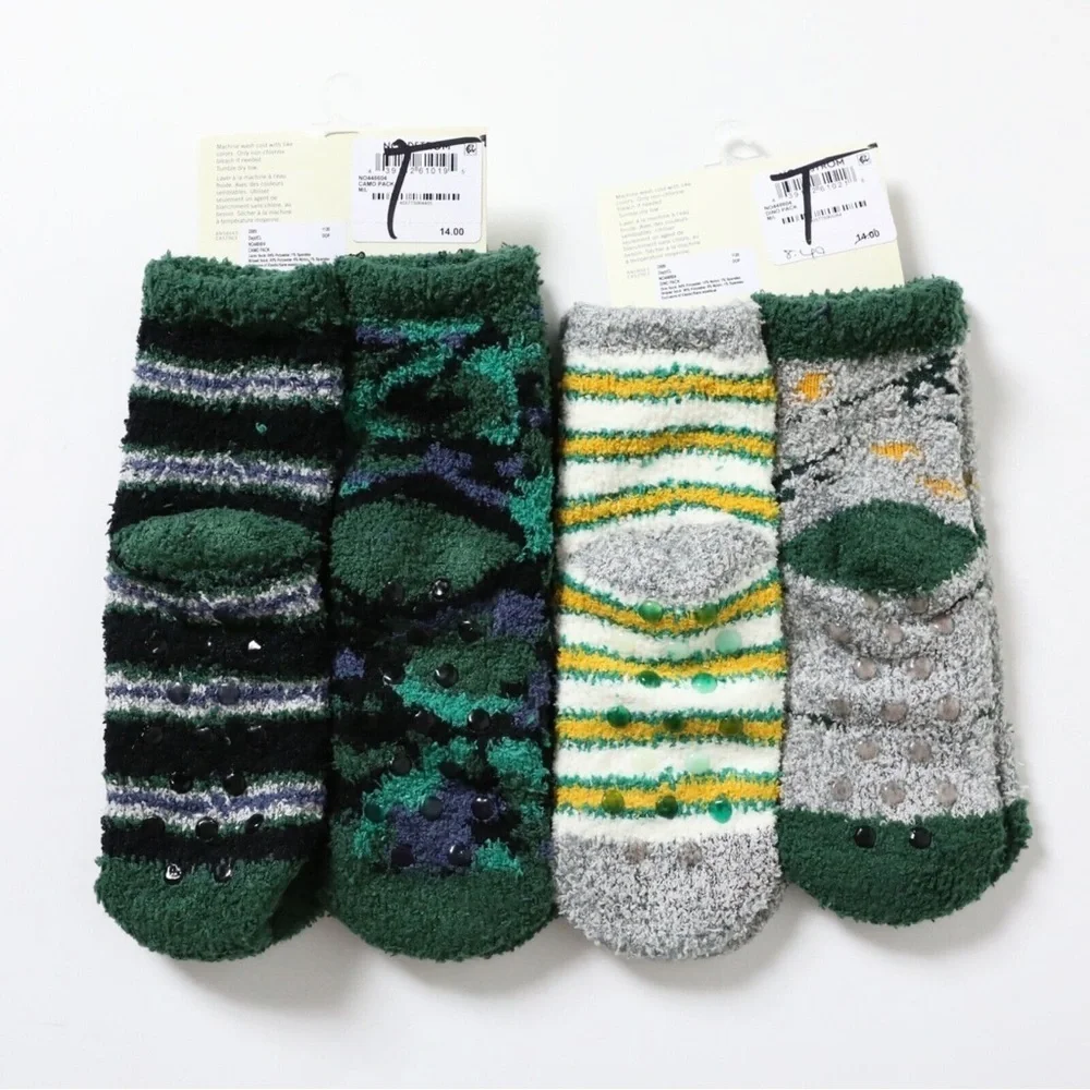 New Tucker + Tate 2 sets 4 pairs of kids socks Camo Dino packs 9-2.5 non-slip